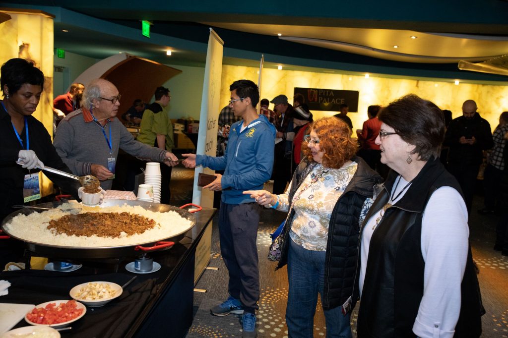 Festival goers line up for a nosh at the Atlanta Jewish Life Festival